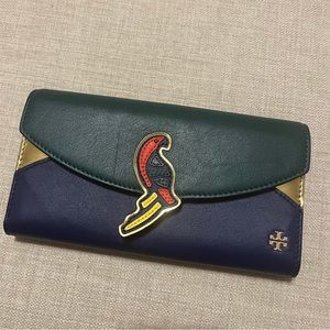 Authentic Tory Burch Genuine Leather Wallet in multi colors mainly hunter green.